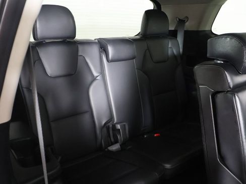 Used 2023 Kia Telluride LX AWD/4WD image 30