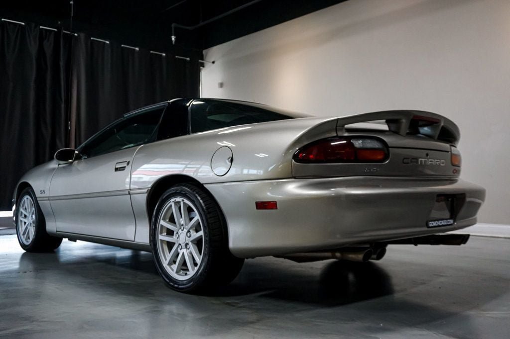 Used 2002 Chevrolet Camaro Z28 w/ SS Performance/Appearance Pkg RWD image 27