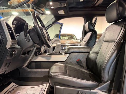 Used 2022 Ford F350 Lariat w/ Lariat Ultimate Package image 5