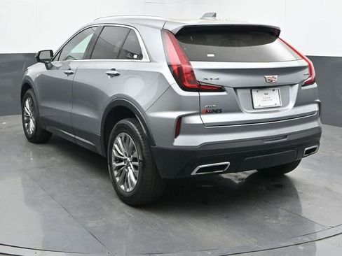 Used 2025 Cadillac XT4 Premium Luxury AWD/4WD image 8