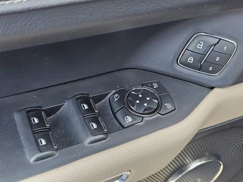 Used 2022 Ford Expedition Max XLT RWD image 32