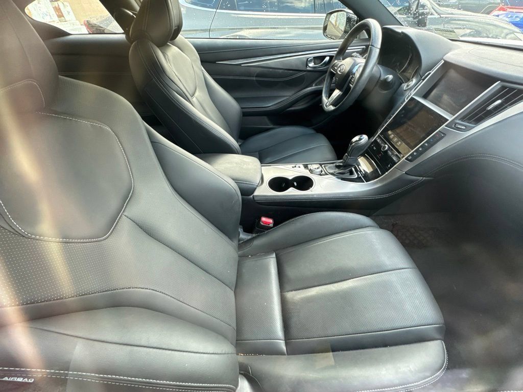 Used 2022 INFINITI Q60 3.0t Luxe w/ Cargo Package RWD image 20