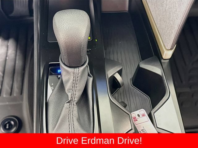 Used 2026 Toyota Camry LE FWD image 19