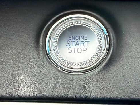 Used 2024 Genesis GV70 2.5T w/ Sport Prestige Package image 37