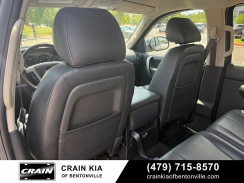 Used 2011 Chevrolet Silverado 1500 LT w/ Texas Edition RWD image 23