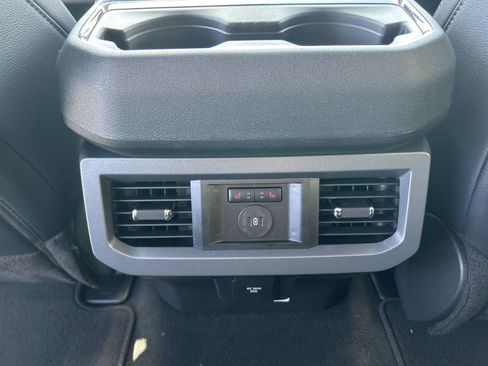 New 2025 Ford F250 Lariat w/ Lariat Ultimate Package image 20