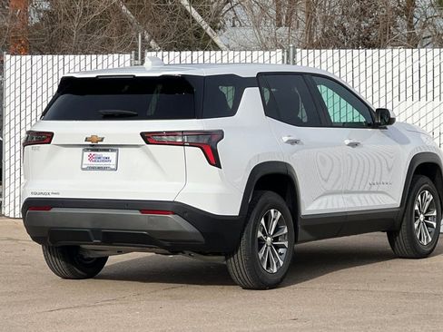 New 2026 Chevrolet Equinox LT w/ Convenience Package II image 4