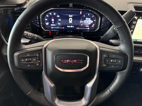 Certified 2023 GMC Sierra 1500 Elevation image 16