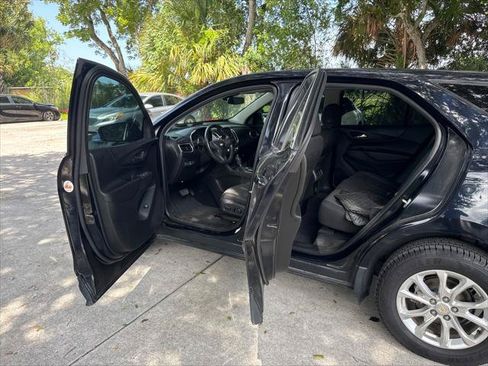 Used 2020 Chevrolet Equinox LT w/ Driver Convenience Package FWD image 11
