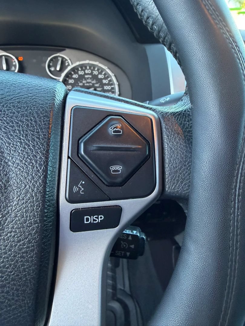 Used 2016 Toyota Tundra Limited RWD image 24
