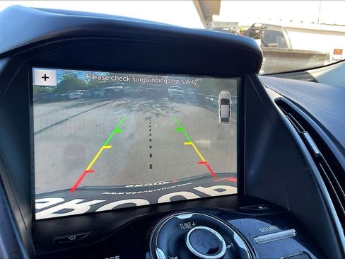 Used 2017 Ford Escape Titanium image 25