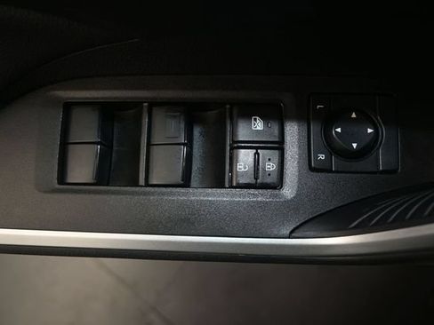 Used 2025 Toyota RAV4 LE FWD image 10