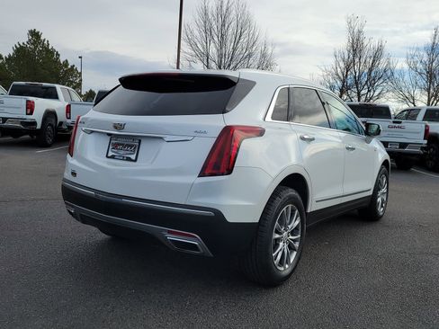Used 2023 Cadillac XT5 Premium Luxury image 3