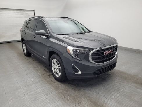 Used 2020 GMC Terrain SLE w/ Driver Convenience Package FWD image 13