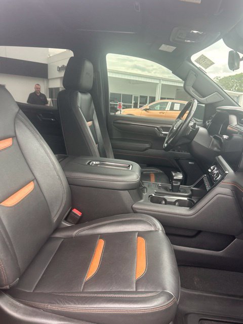 Certified 2022 GMC Sierra 1500 AT4 w/ AT4 Premium Package AWD/4WD image 5
