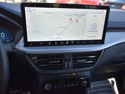 Used 2023 Ford Escape Platinum image 27