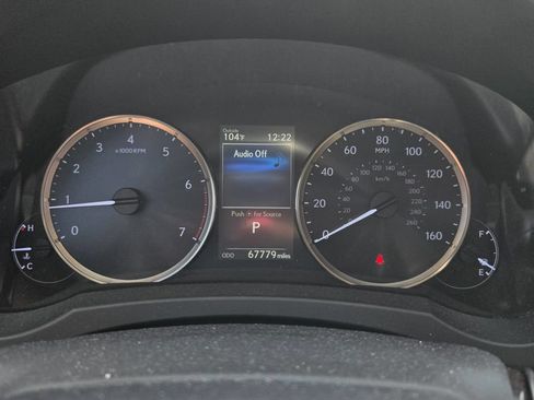 Used 2019 Lexus IS 300 w/ Accessory Package RWD image 11