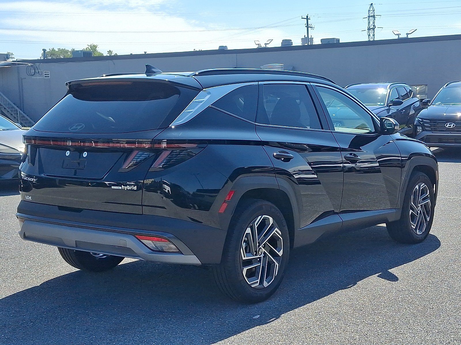 Certified 2025 Hyundai Tucson Limited AWD/4WD image 5