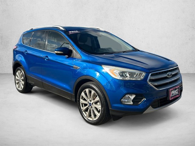 Used 2017 Ford Escape Titanium FWD image 3
