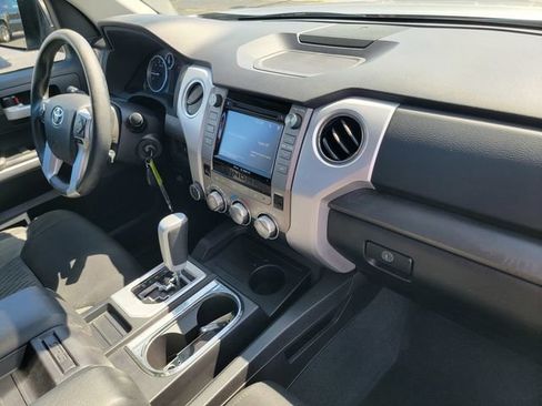 Used 2015 Toyota Tundra SR5 w/ TRD Off Road Package AWD/4WD image 18