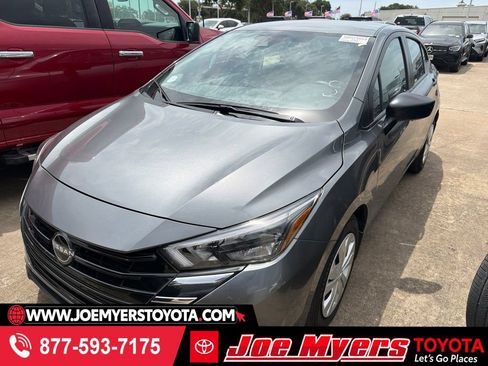 Used 2025 Nissan Versa S w/ Trunk Package FWD image 1