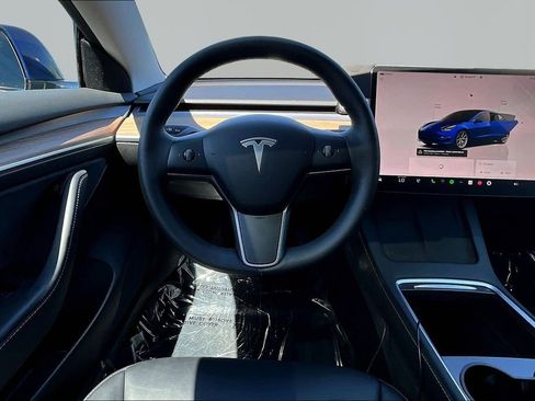 Used 2022 Tesla Model 3 Long Range image 8