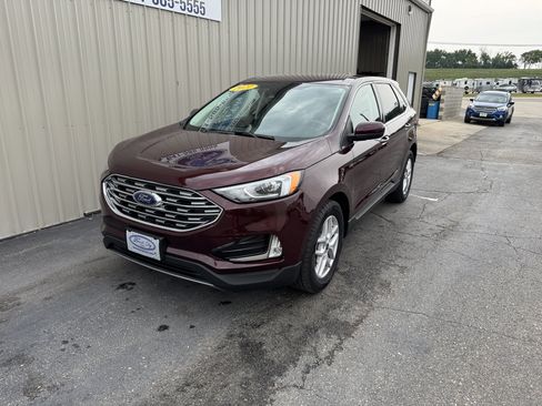 Used 2021 Ford Edge SEL w/ Convenience Package AWD/4WD image 2