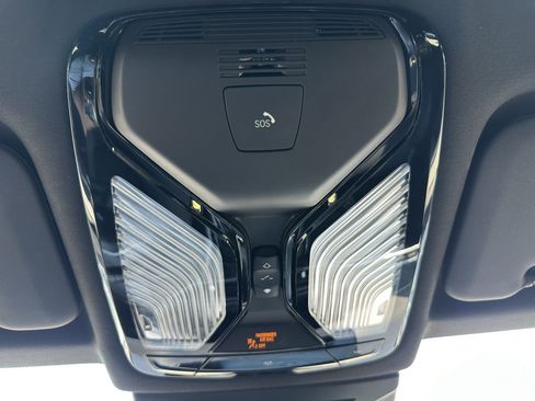 Used 2024 BMW X6 xDrive40i w/ M Sport Professional Package AWD/4WD image 55