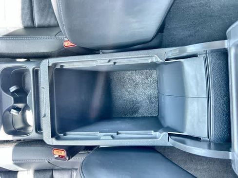 Used 2024 Honda CR-V EX-L image 27