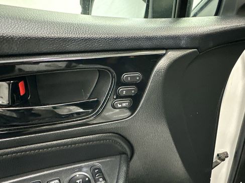 Used 2021 Honda Odyssey Touring image 12