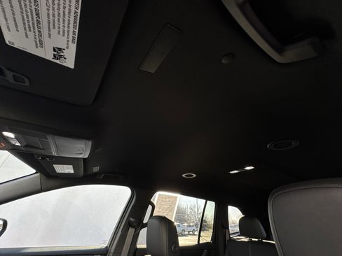 Used 2024 GMC Acadia Elevation w/ Luxury Package image 22