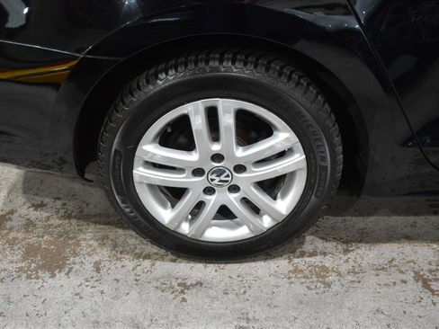 Used 2017 Volkswagen Jetta S FWD image 44