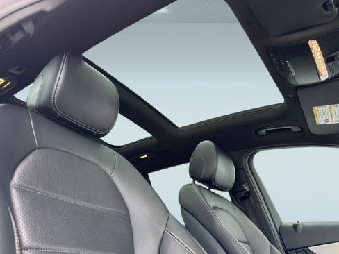 Certified 2022 Mercedes-Benz GLC 300 4MATIC image 13