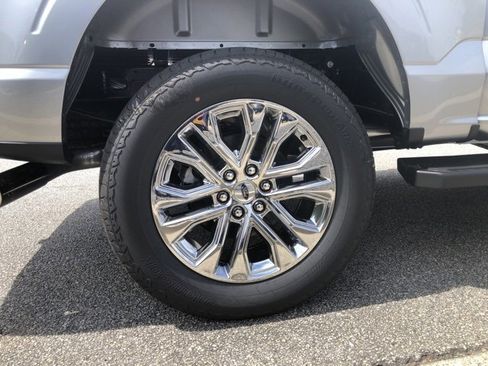 New 2025 Ford F150 Lariat w/ Equipment Group 502A High image 9