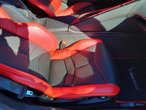 Used 2025 Chevrolet Corvette E-Ray w/ Stealth Interior Trim Package image 13