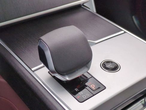 New 2026 Land Rover Range Rover SE image 34