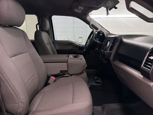 Used 2017 Ford F150 XLT RWD image 23