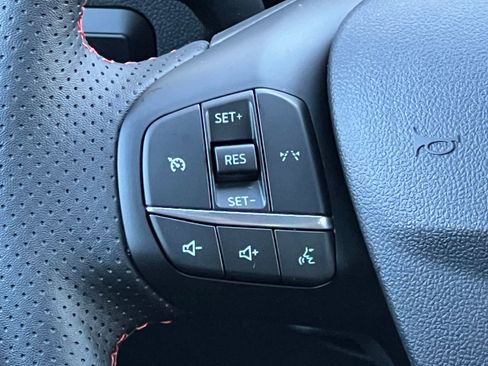 Used 2025 Ford Escape ST-Line Select image 29