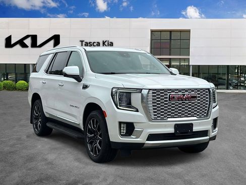 Used 2024 GMC Yukon Denali w/ Max Trailering Package AWD/4WD image 1