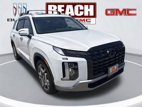Used 2025 Hyundai Palisade SEL FWD image 3