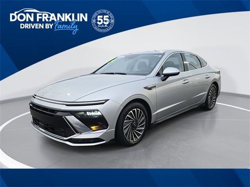Certified 2024 Hyundai Sonata SEL image 1