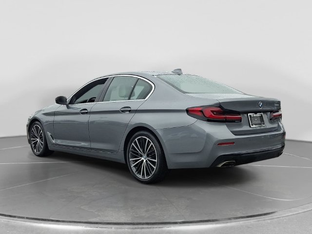 Used 2023 BMW 530i w/ Premium Package RWD image 4