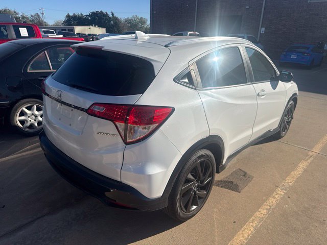 Used 2022 Honda HR-V Sport image 4