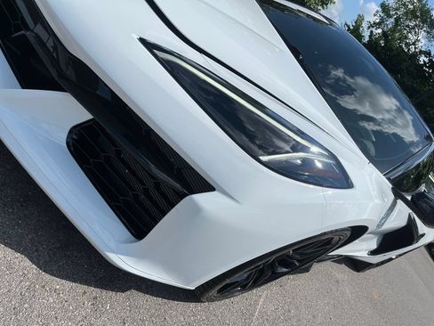 Used 2024 Chevrolet Corvette Z06 RWD image 35