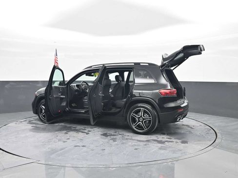 Used 2022 Mercedes-Benz GLB 250 4MATIC image 45