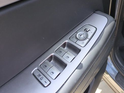 Used 2022 Hyundai Palisade SEL w/ 8P Bench Seat Package FWD image 12