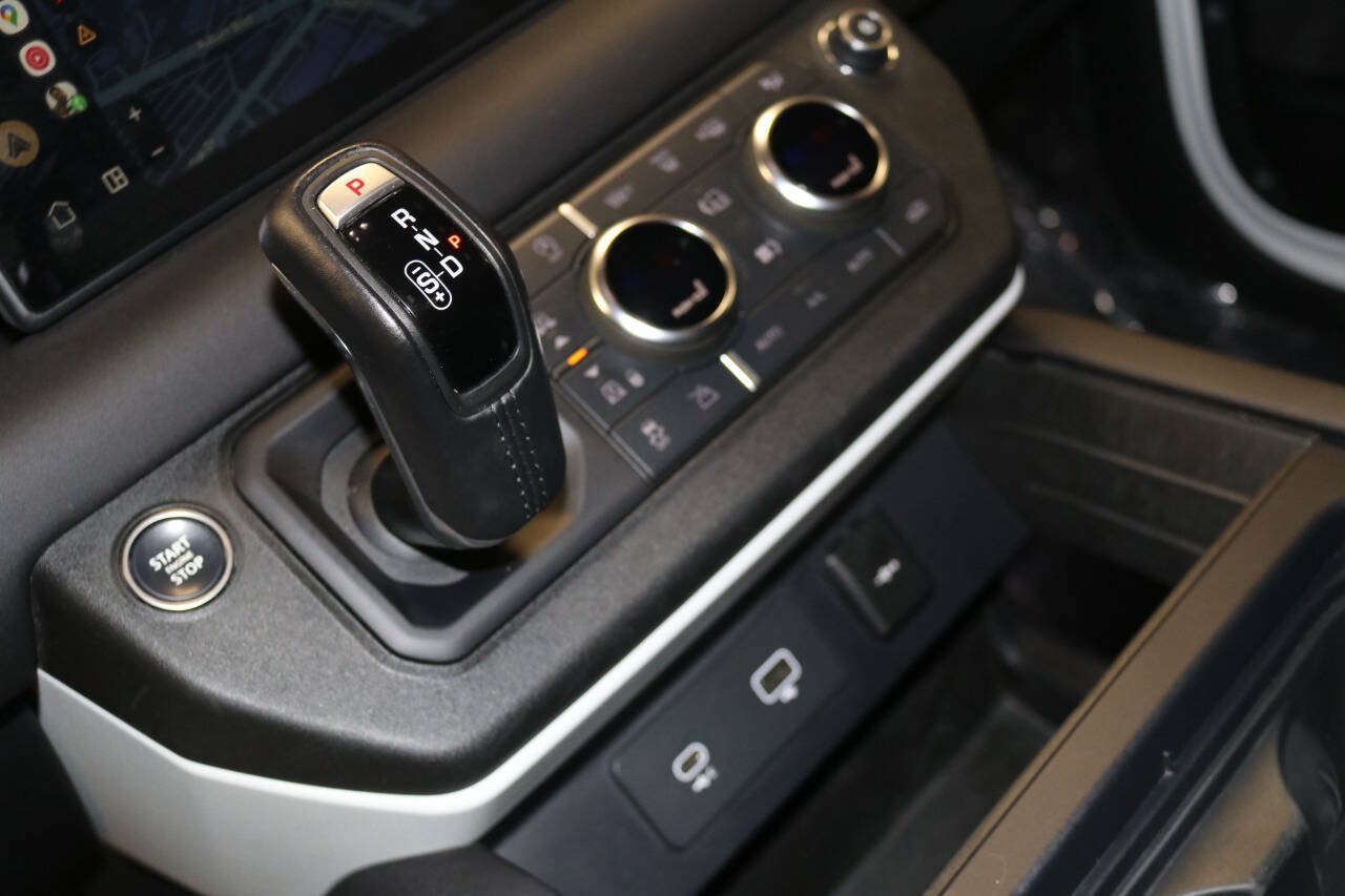 Used 2024 Land Rover Defender 110 S AWD/4WD image 62