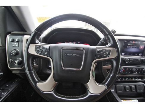 Used 2015 GMC Sierra 1500 Denali w/ Driver Alert Package image 9