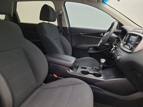 Used 2019 Kia Sorento L FWD image 21