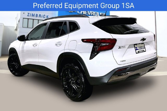 Certified 2024 Chevrolet Trax ACTIV w/ Sunroof Package FWD image 4